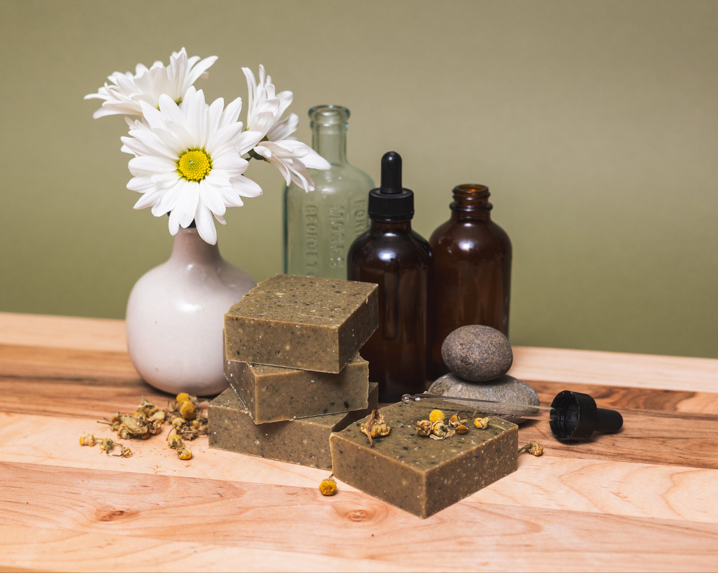 Tea Tree & Chamomile